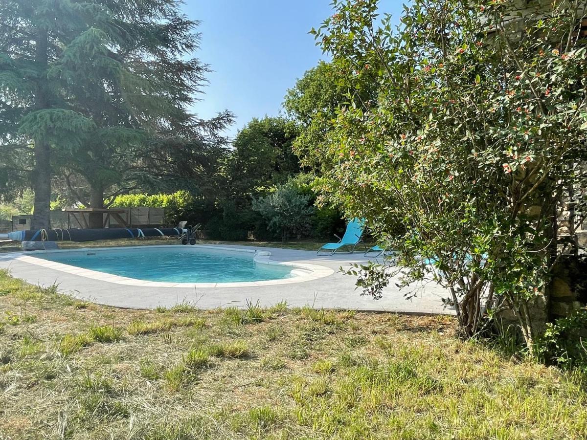 Villa Camille Céreste 외부 사진