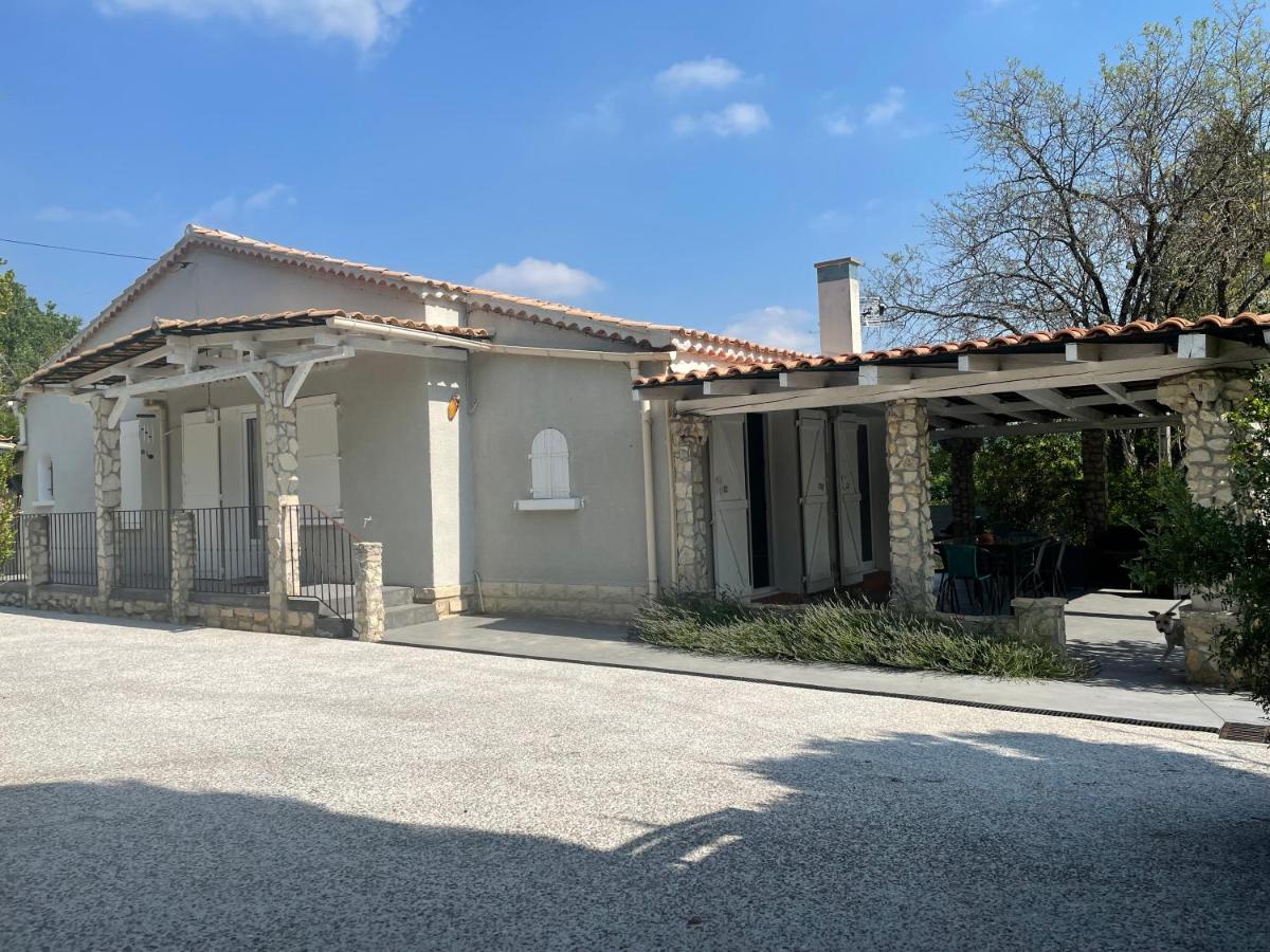 Villa Camille Céreste 외부 사진