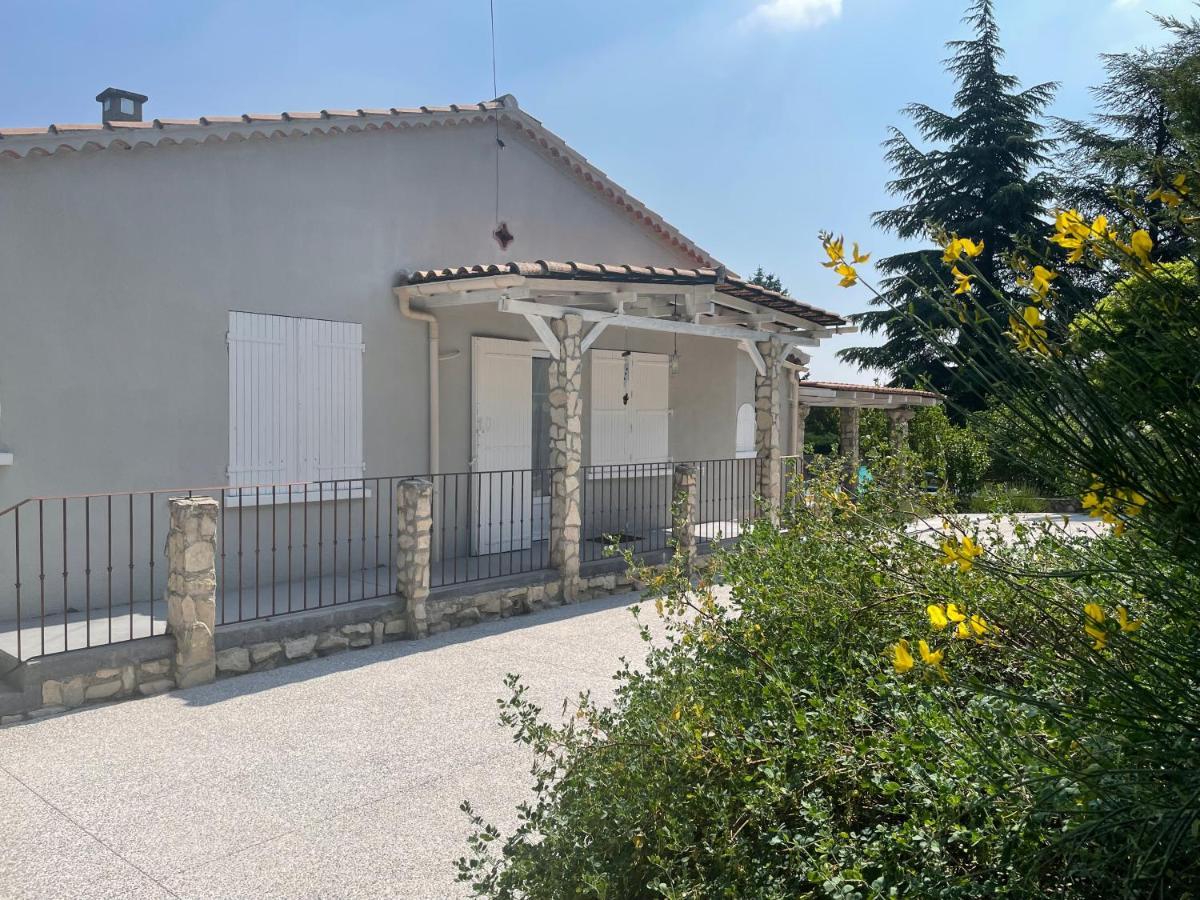 Villa Camille Céreste 외부 사진