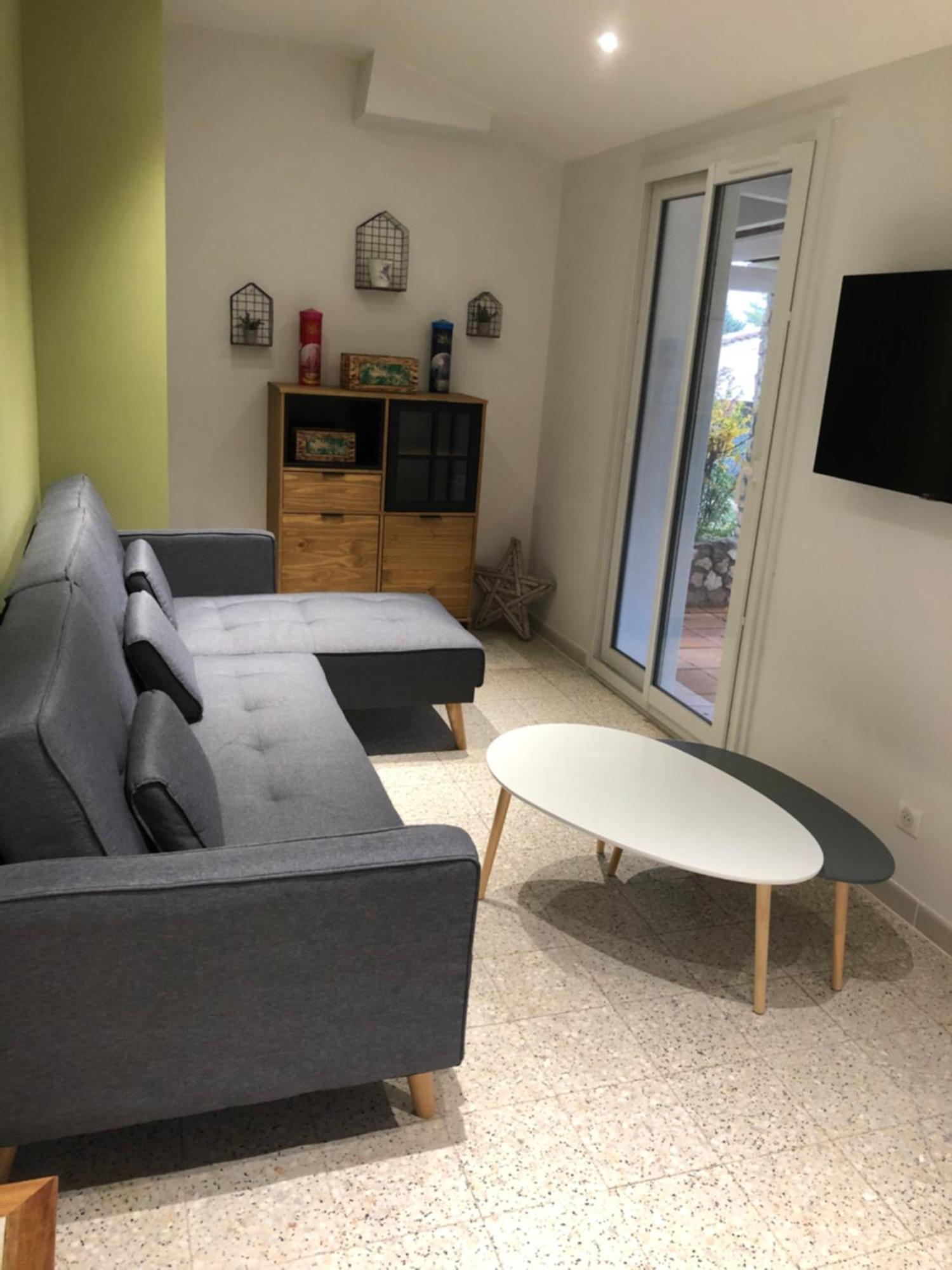Villa Camille Céreste 외부 사진
